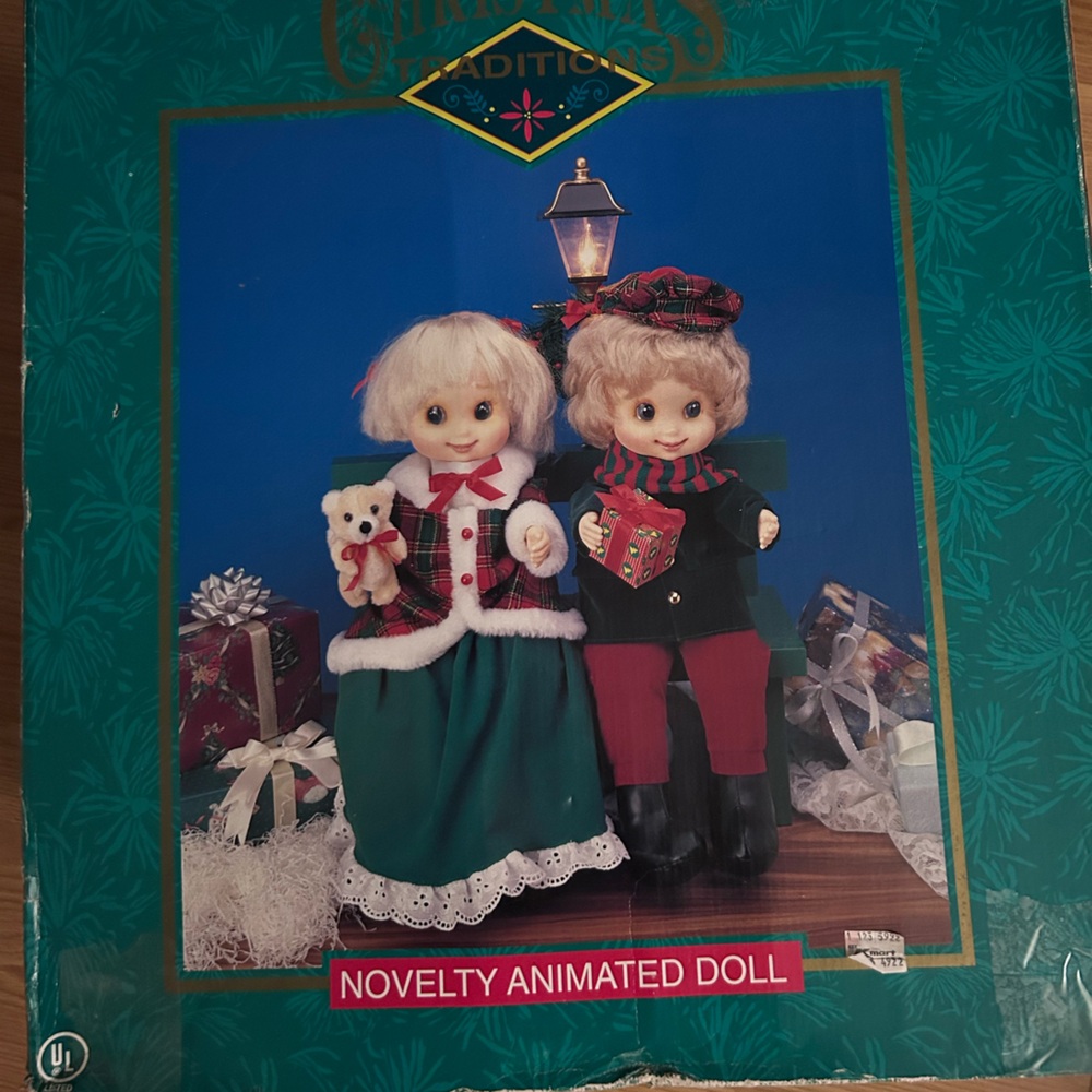 Novelty Animated Holiday Dolls - Green & Red